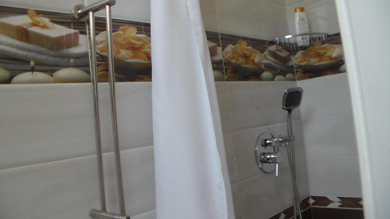 Shkoder Hotel Temali Экстерьер фото